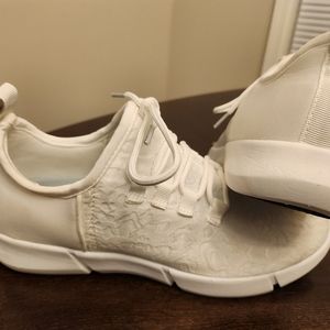 Amazon lighted shoes